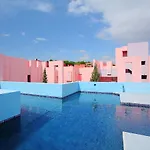 Muralla Roja-1 By Interhome